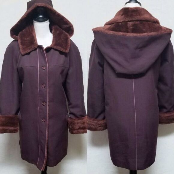 VINTAGE 1970s ILGWU Oxblood Thick Sherpa Lined Hooded Button Up Cuffed Coat - Picture 2 of 14